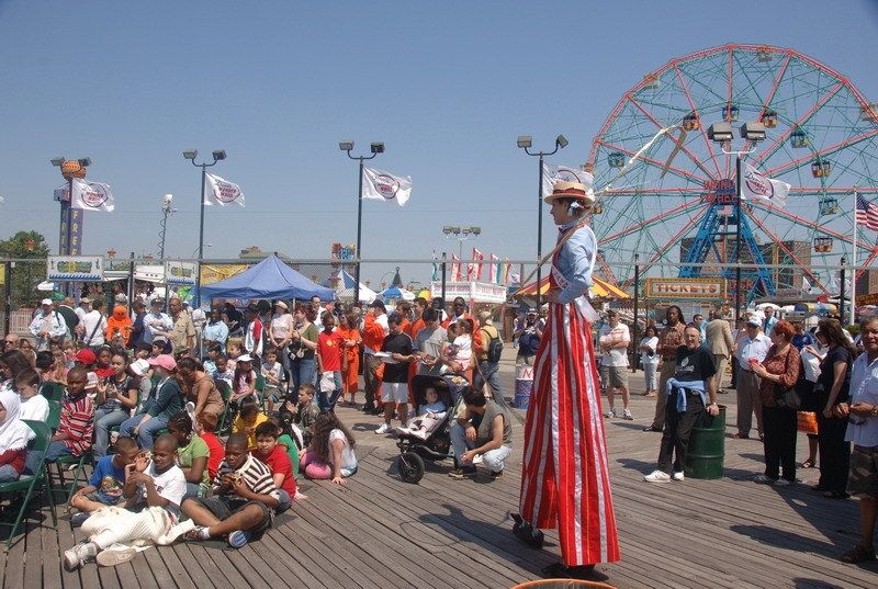 Coney Island Beach Boardwalk Bathrooms NYC Parks 800x537