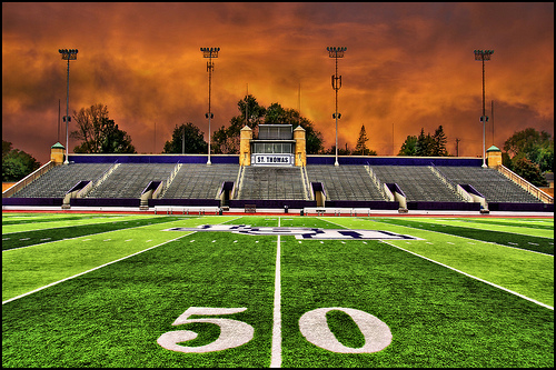 football field wallpaper st thomas university football 500x333