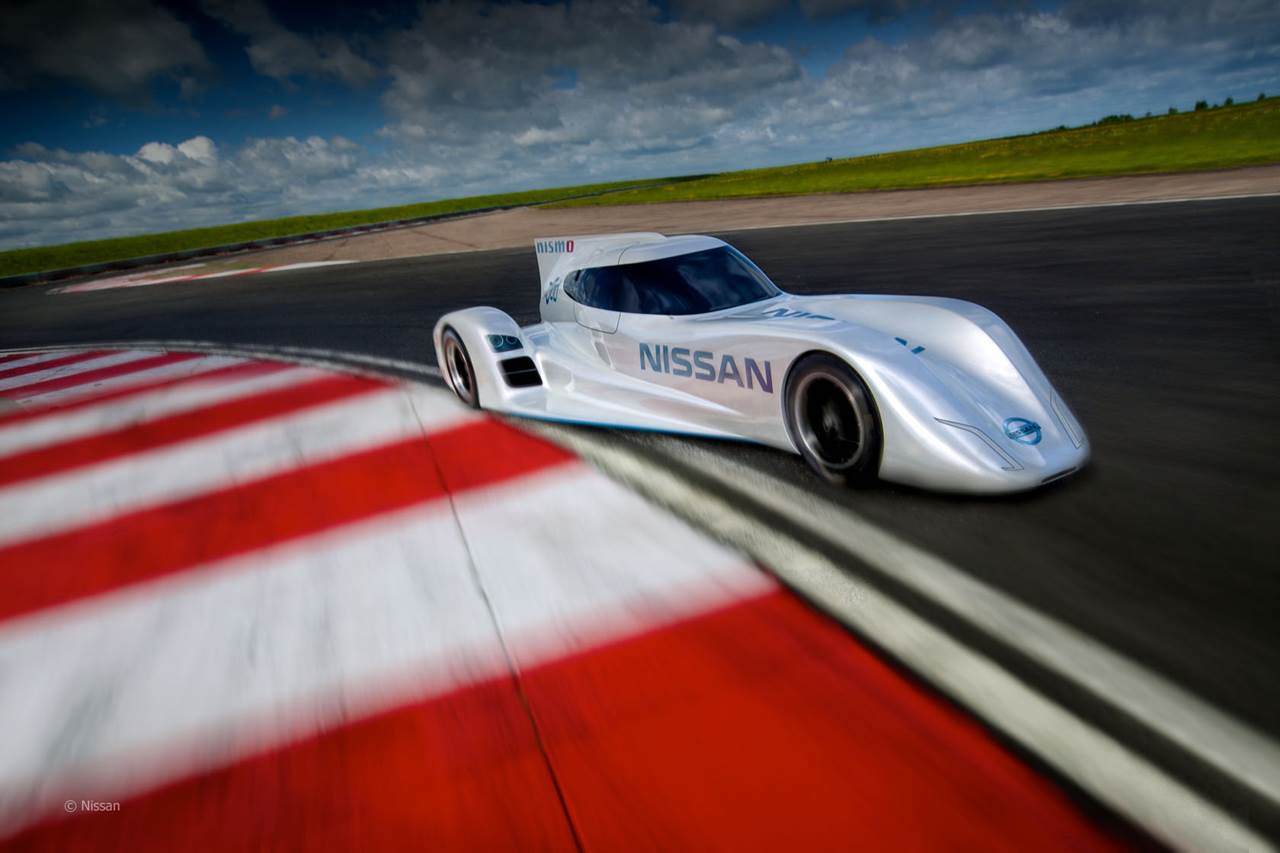 World Fastest Electric Car 2015 Nissan ZEOD RC Car Review Wallpapers 8 1280x853