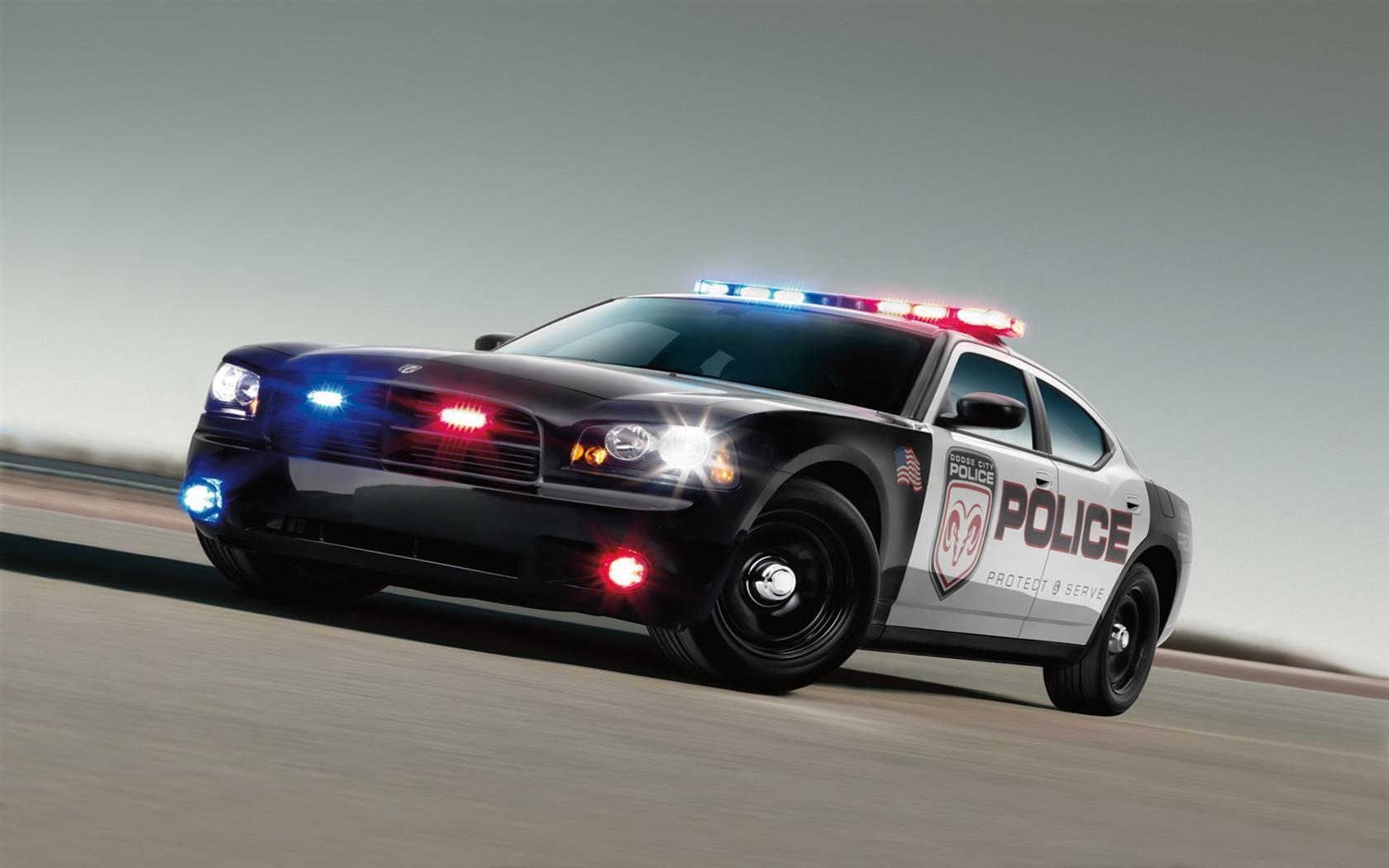 Police Car Wallpapers 1680x1050