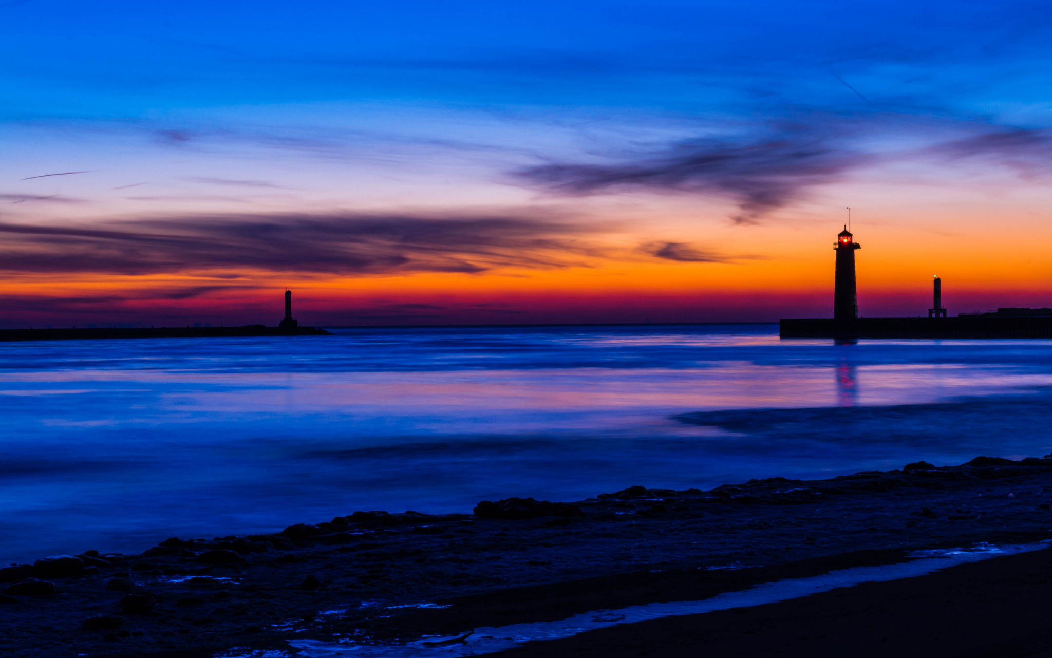  beach lighthouse night orange sunset blue sky clouds wallpapers 2048x1281