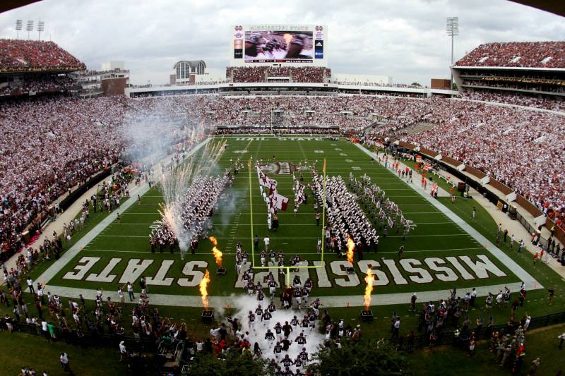 2015 Football Season Tickets On Sale Now   Mississippi State 800x533