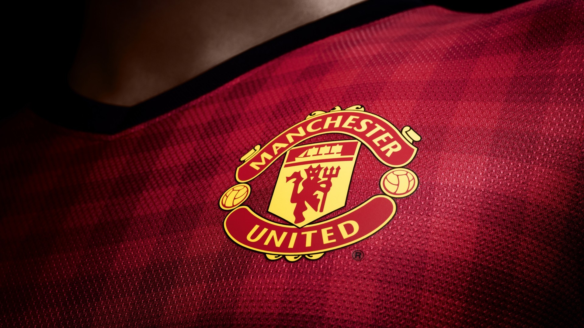 Manchester United Football Logo HD Wallpaper HD Wallpaper 1920x1080