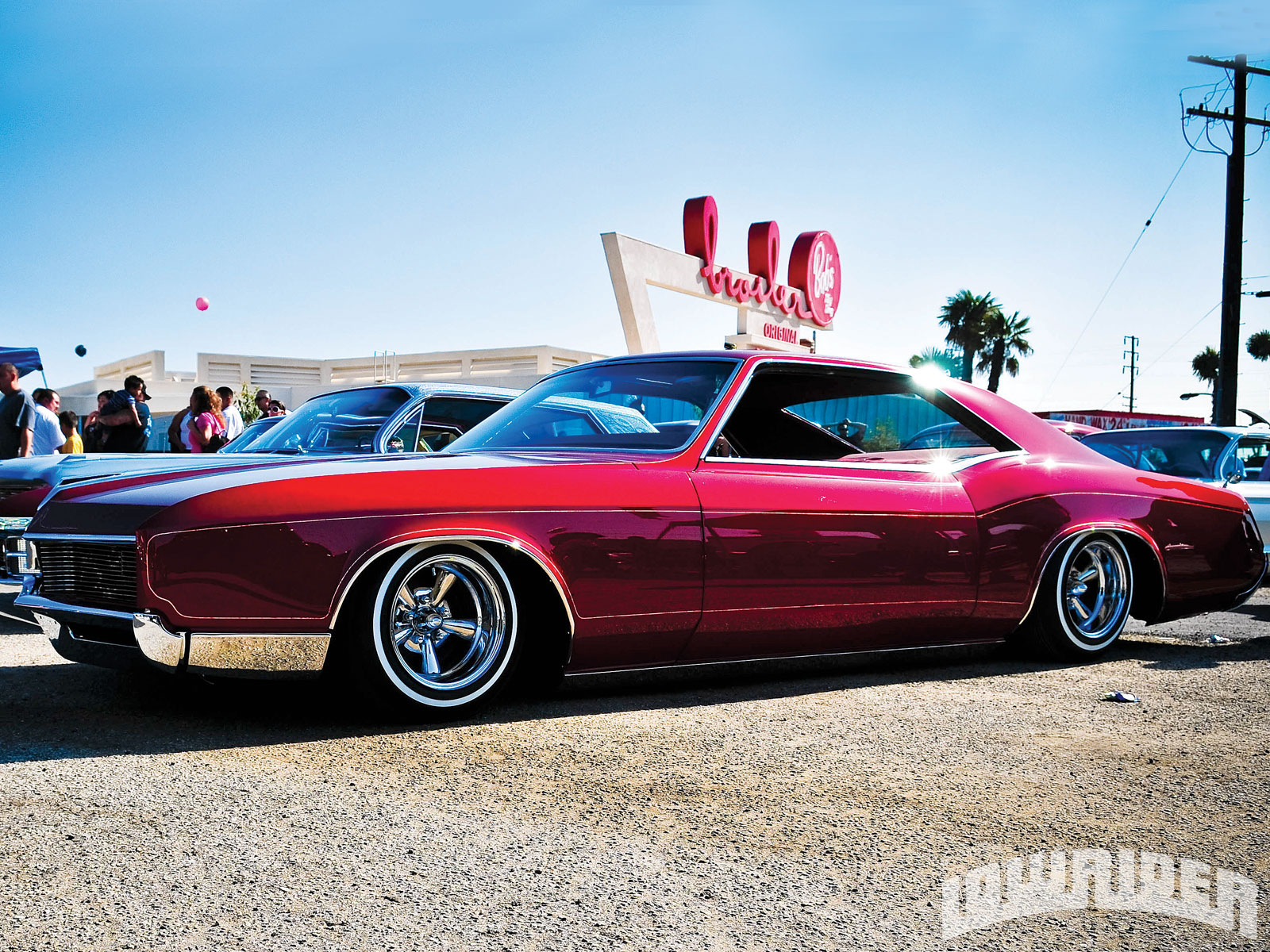 LOWRIDER lowriders custom auto car cars vehicle vehicles automobile 1600x1200