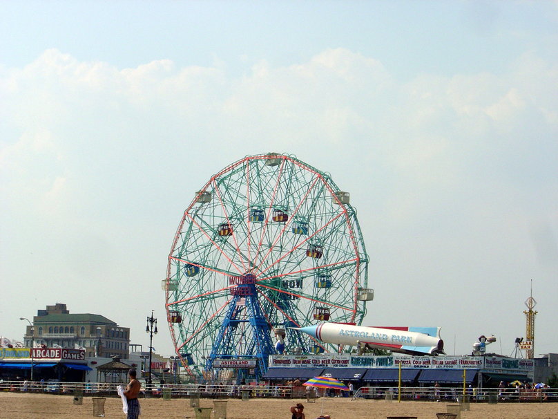 Vue dAstroland Coney Island New Yor Wallpaper   ForWallpapercom 808x606