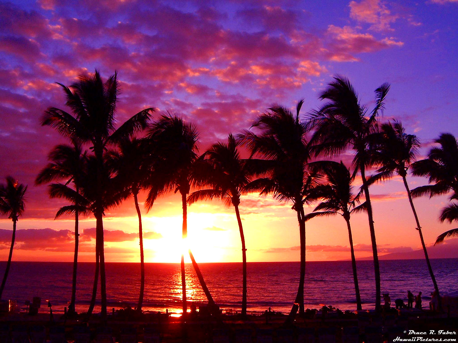 Sunset at Maui Hawaii Wallpaper Wallpupcom 1600x1200