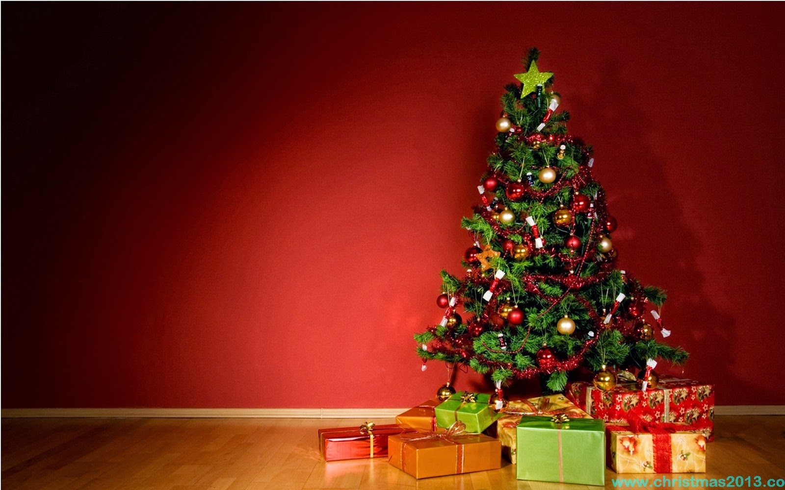 Christmas Tree Desktop Background 2014 1600x1000