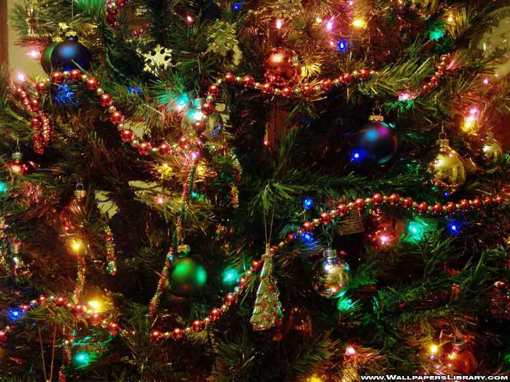 christmas tree desktop background   Desktop Wallpaper 1024x768