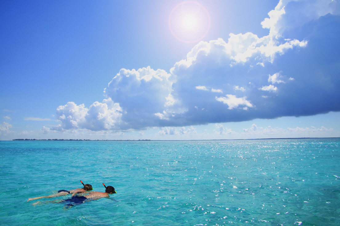 BeachX2 Crystal Clear Ocean Beach Wallpaper 1105x735