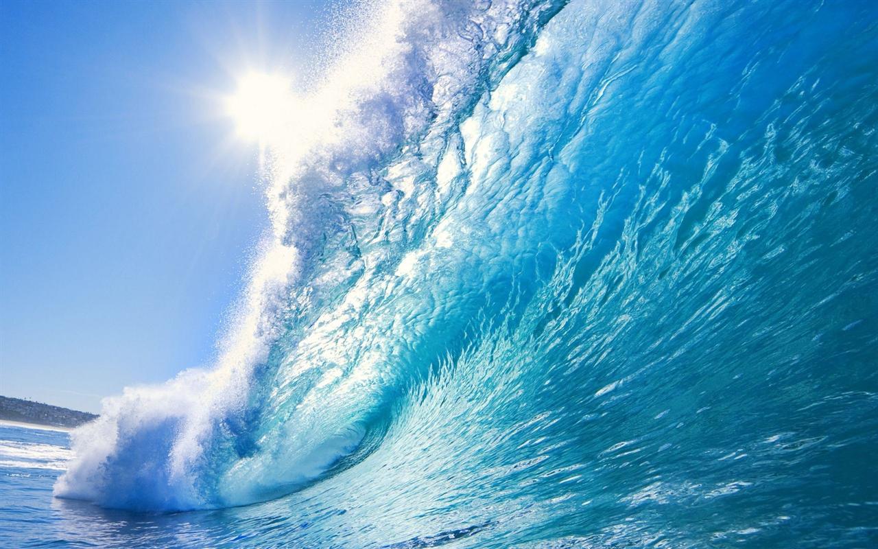 Download 1280x800 Beautiful Blue Ocean Wave Desktop 1280x800