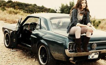 Girls and Muscle Cars Wallpaper